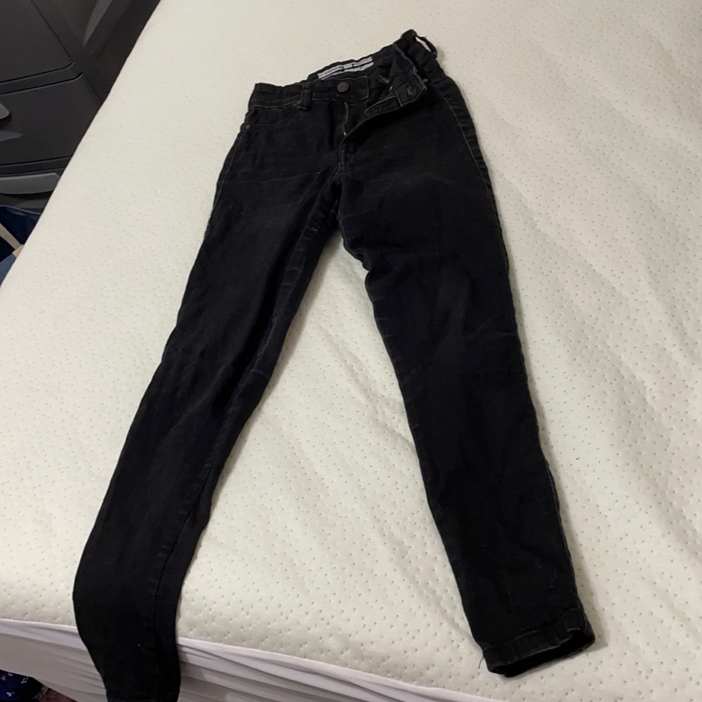High waist Black jeans!
